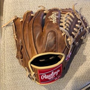 Baseball glove, Rawlings HP infielder, 11 3/4 in